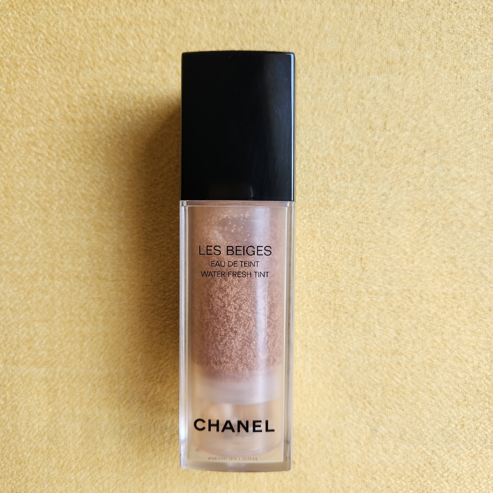 Chanel water fresh tint, Medium light